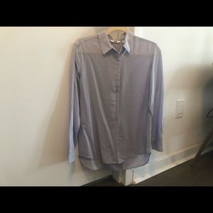 Uniqlo light blue bottom-down blouse